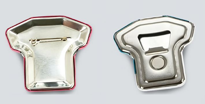 Chapitas en forma de camiseta o polera tipo alfiler o destapador